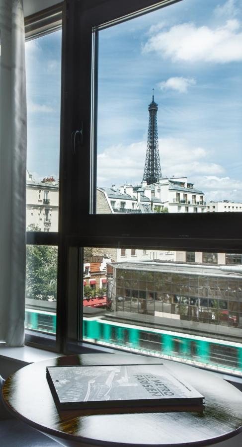 Hotel Le Parisis - Tour Eiffel