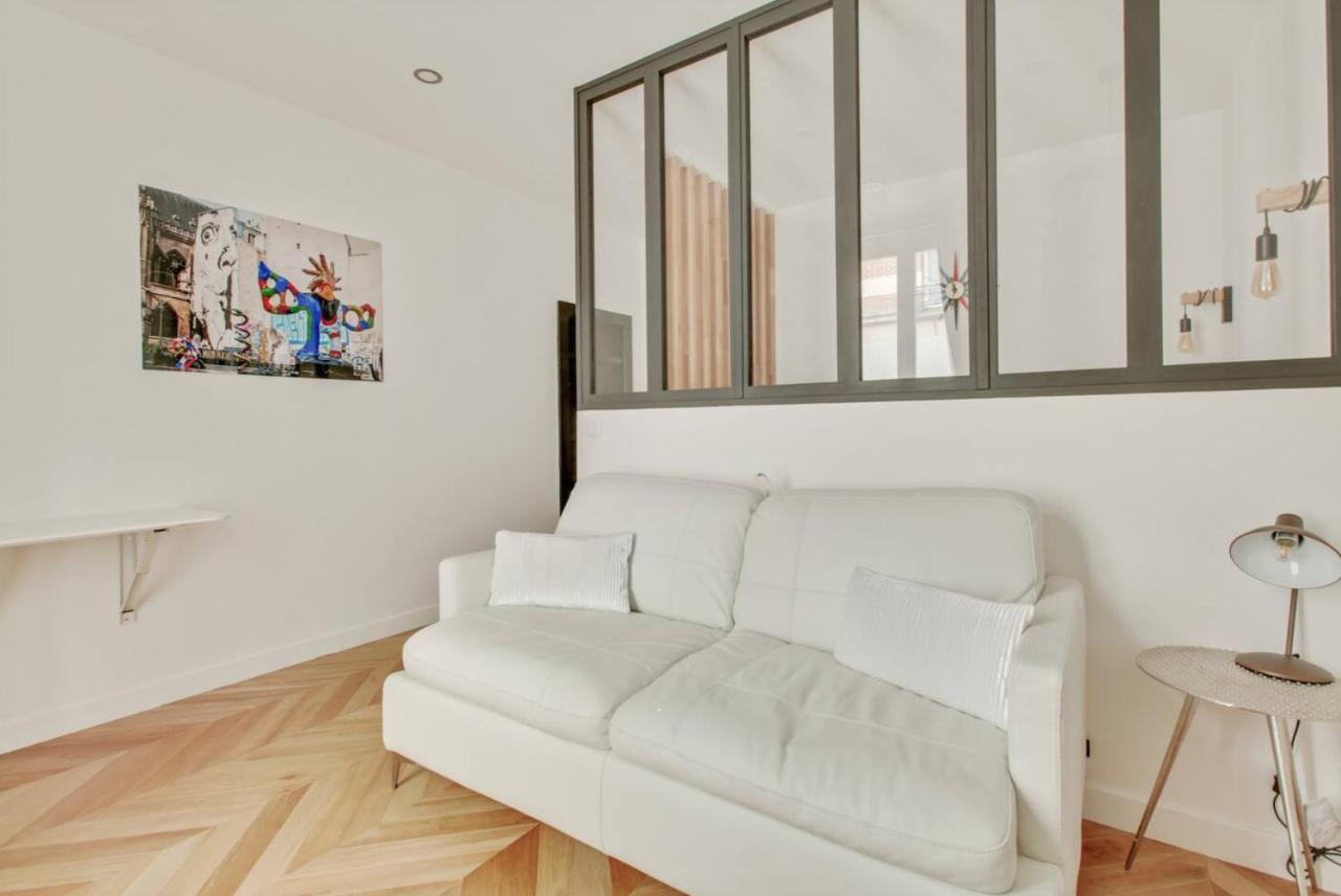 Refurbished Design Flat -near Champs-elysees