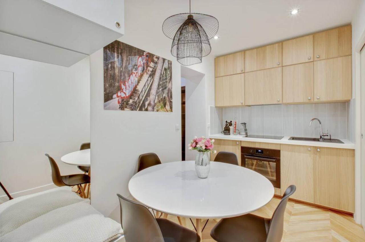 Refurbished Design Flat -near Champs-elysees Apartment Paris