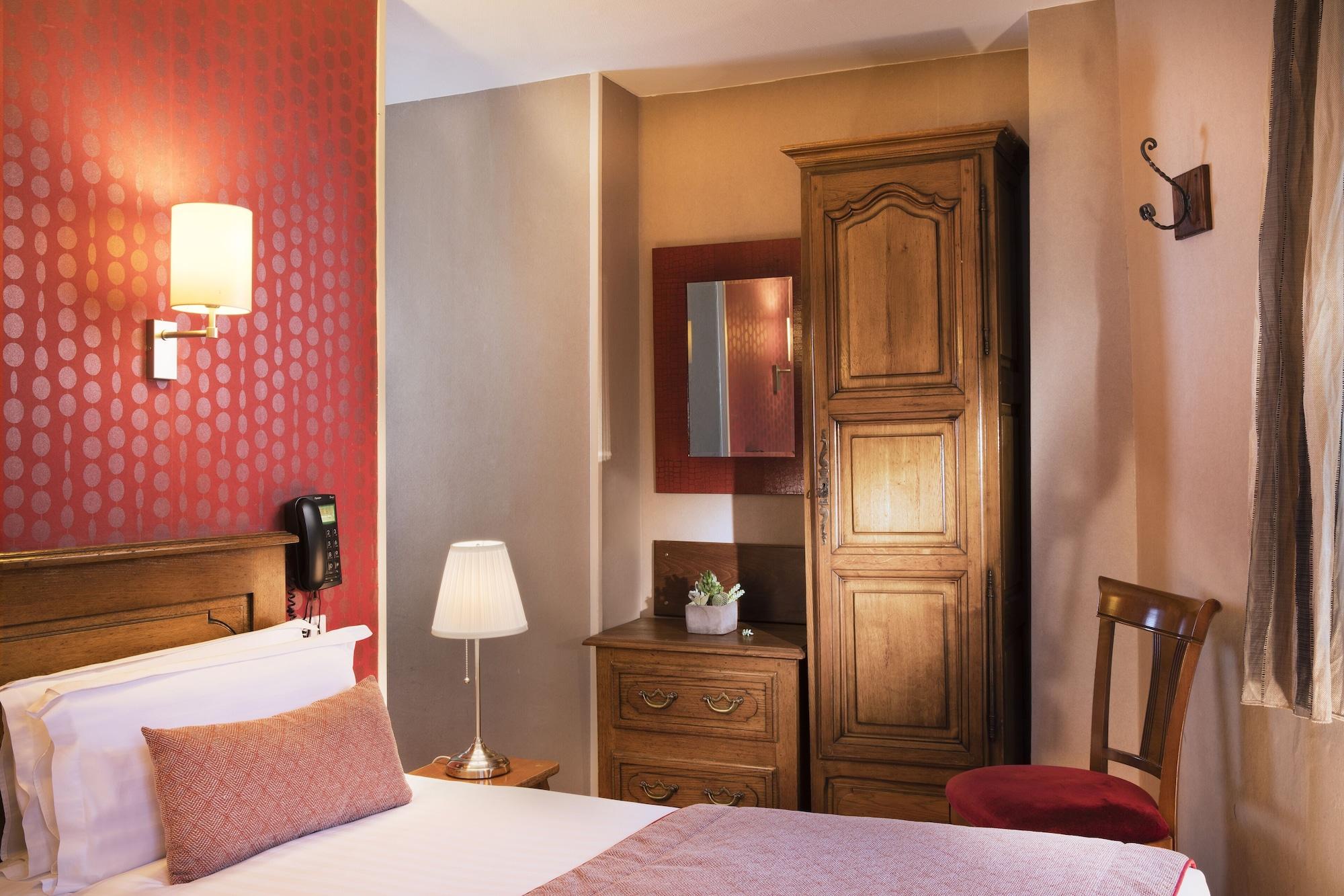 Welcome Hotel
