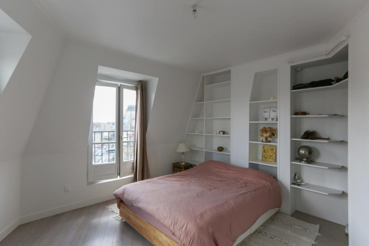 Cosy 42m Ideal For Couple In The Heart Of Appartamento Parigi