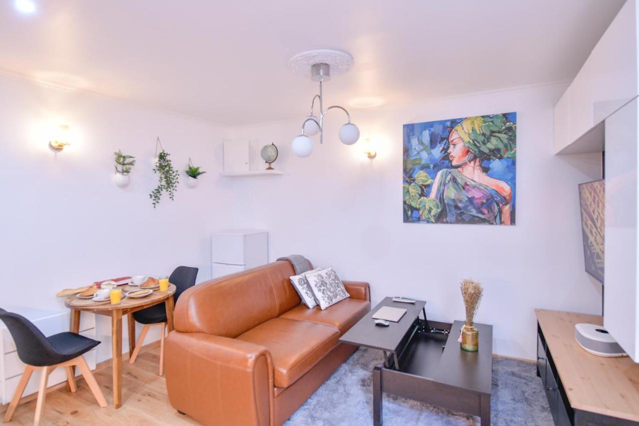 Apartment La - Charming 2 Paris