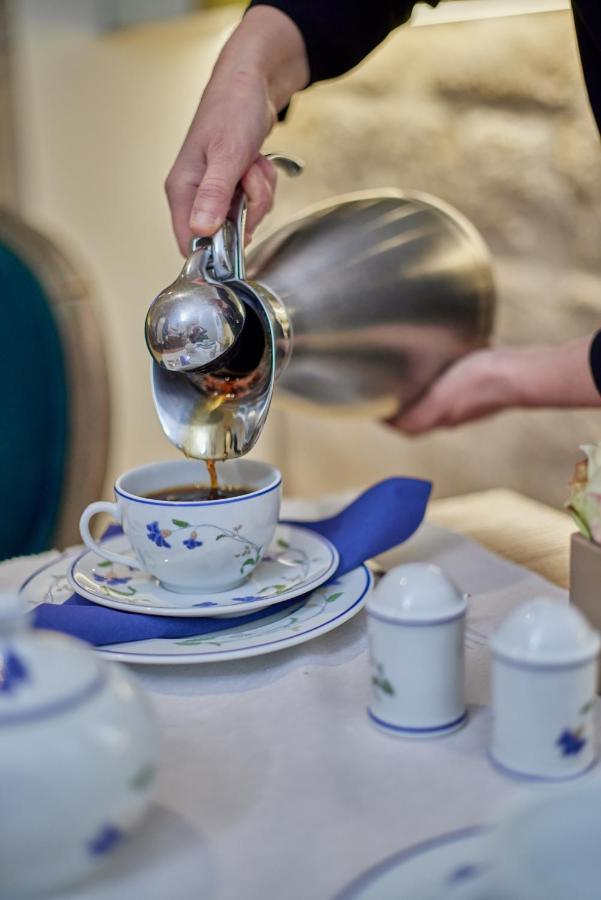 Le Relais Saint Honore