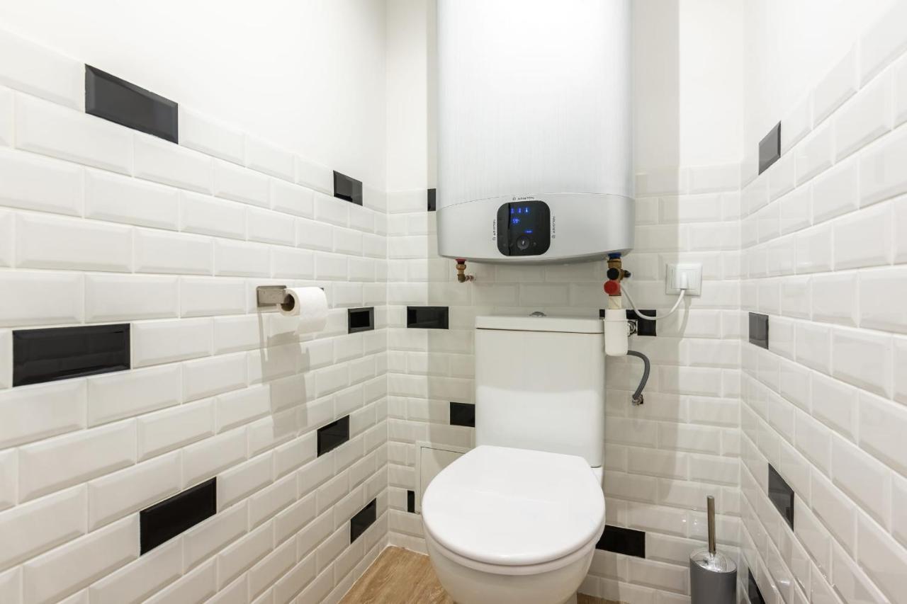 Apartment And Warm Flat For Four Or Six People In Center