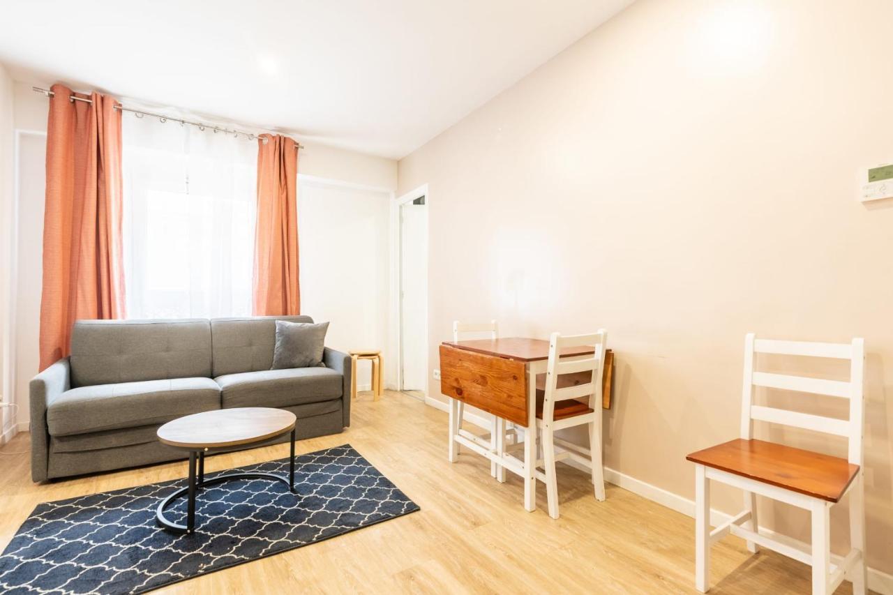 Apartment And Warm Flat For Four Or Six People In Center *