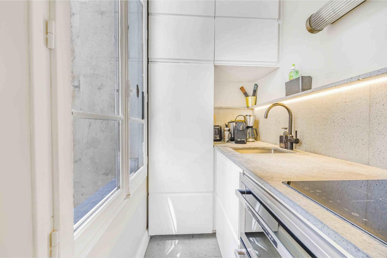 Bleu Nuit Apartment