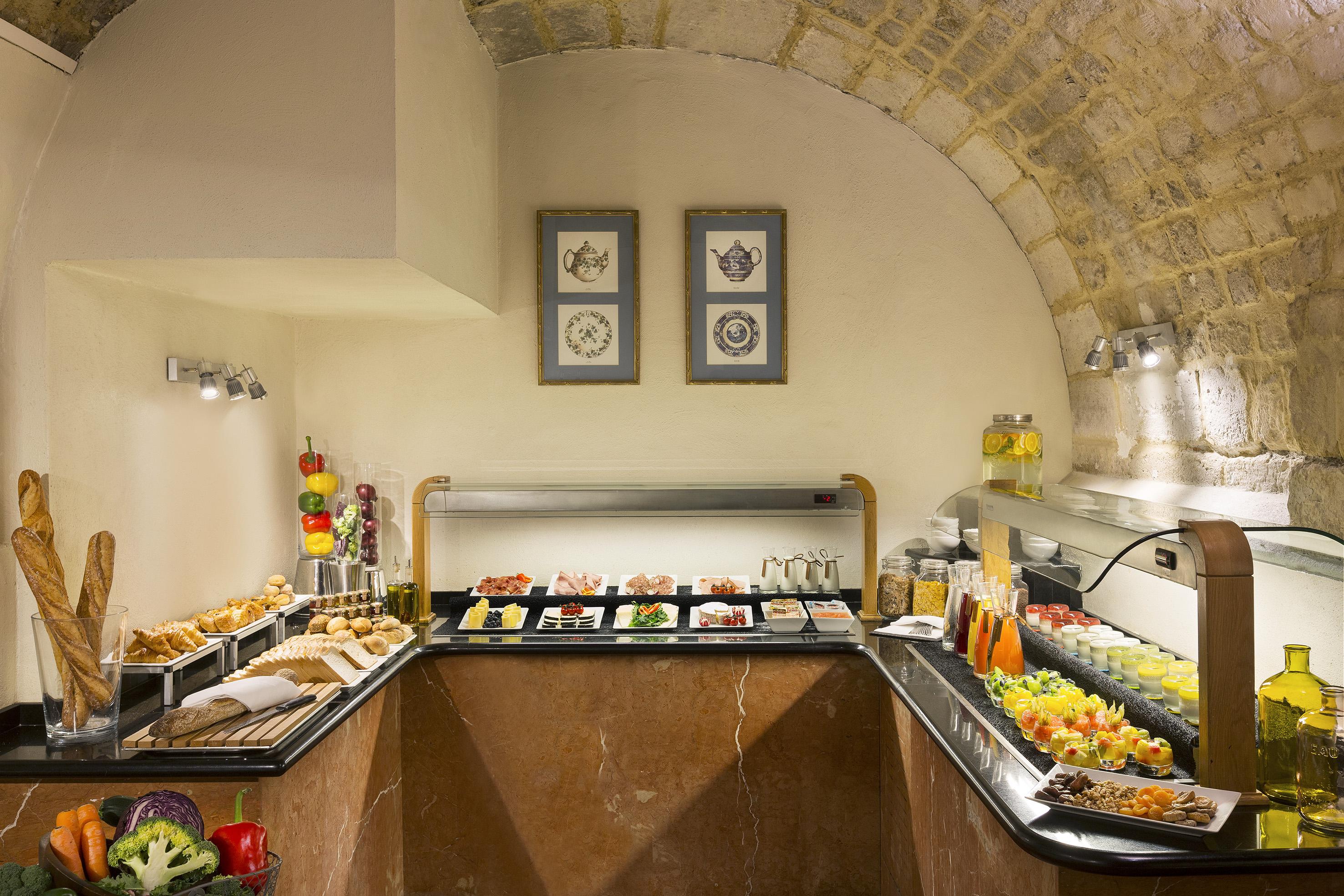 Hotel Maison Colbert Member Of Meliá Collection 5*