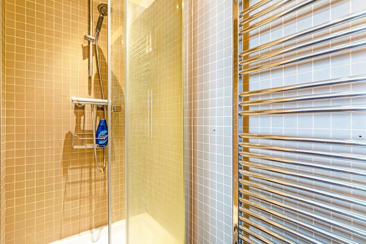Appartamento Guestready - Stylish Near Le Bassin De La Villette Parigi