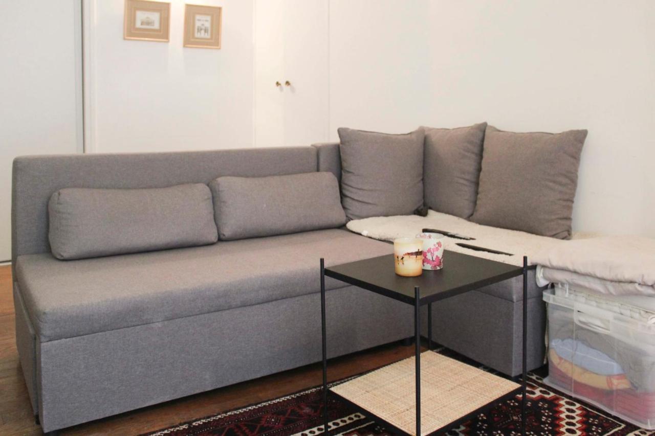 Comfortable With Beautiful Brightness Apartment *