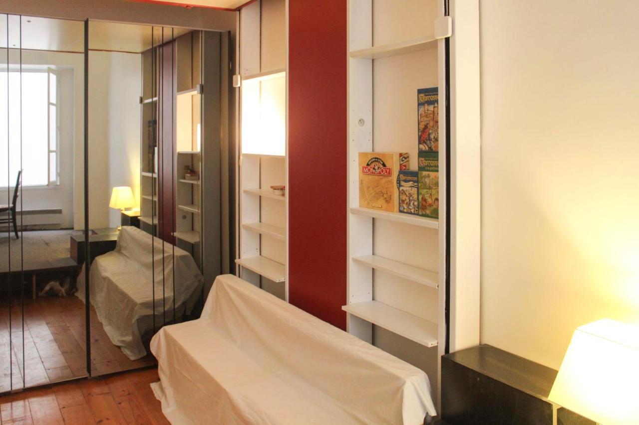 Comfortable With Beautiful Brightness Apartment