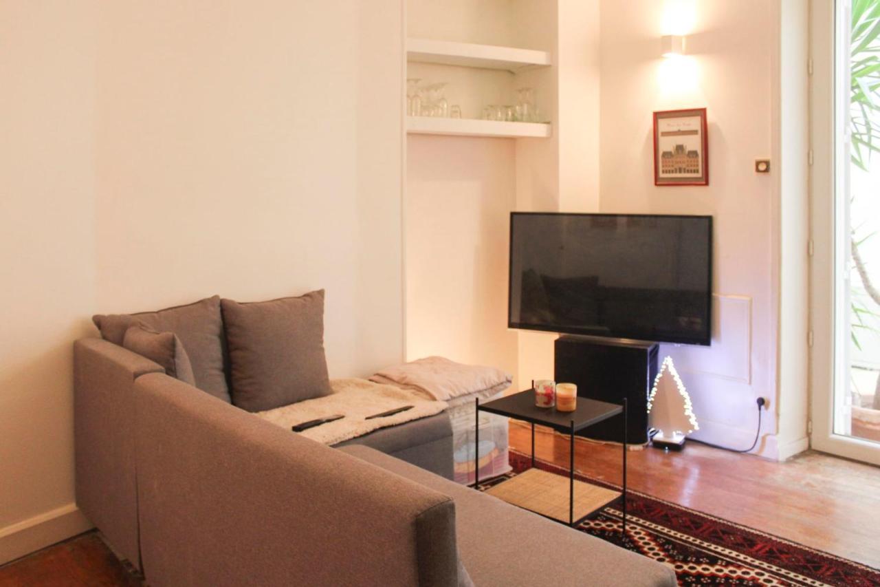 Comfortable With Beautiful Brightness Apartment *