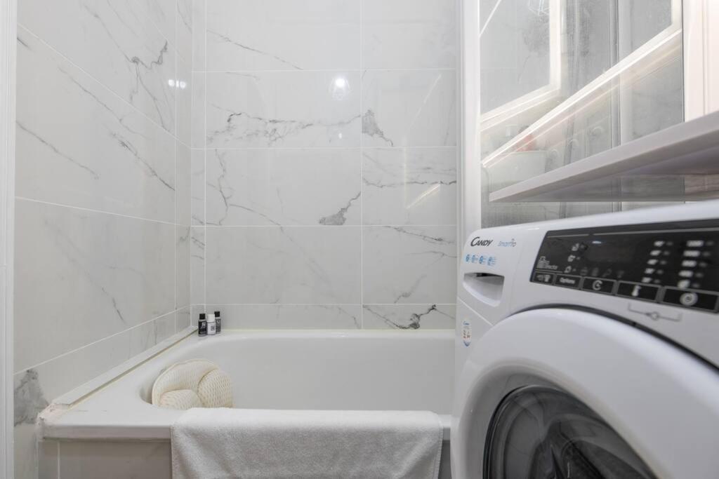 Vertus - Cozy In The Marais Neighborhood Parigi