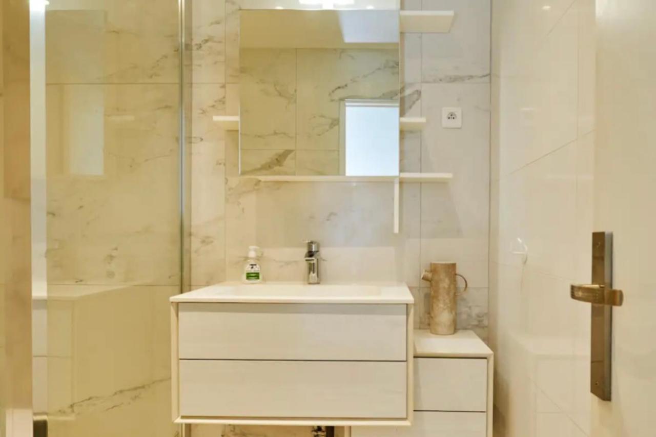 Appartamento Glamorous Apartment, Excellent Location Parigi