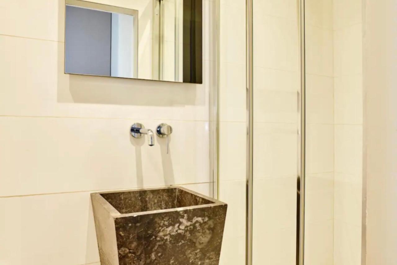 Glamorous Apartment, Excellent Location Appartamento Parigi