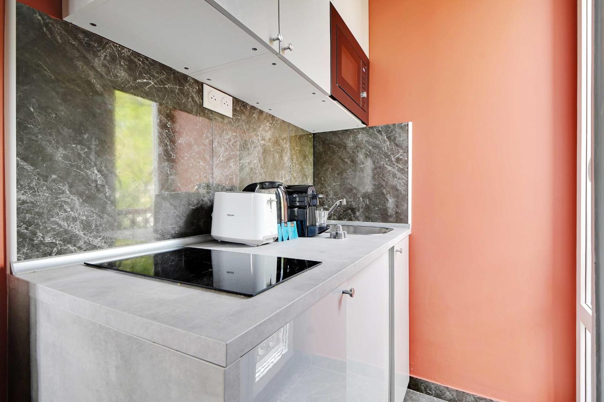 Apartment Republique - Magenta