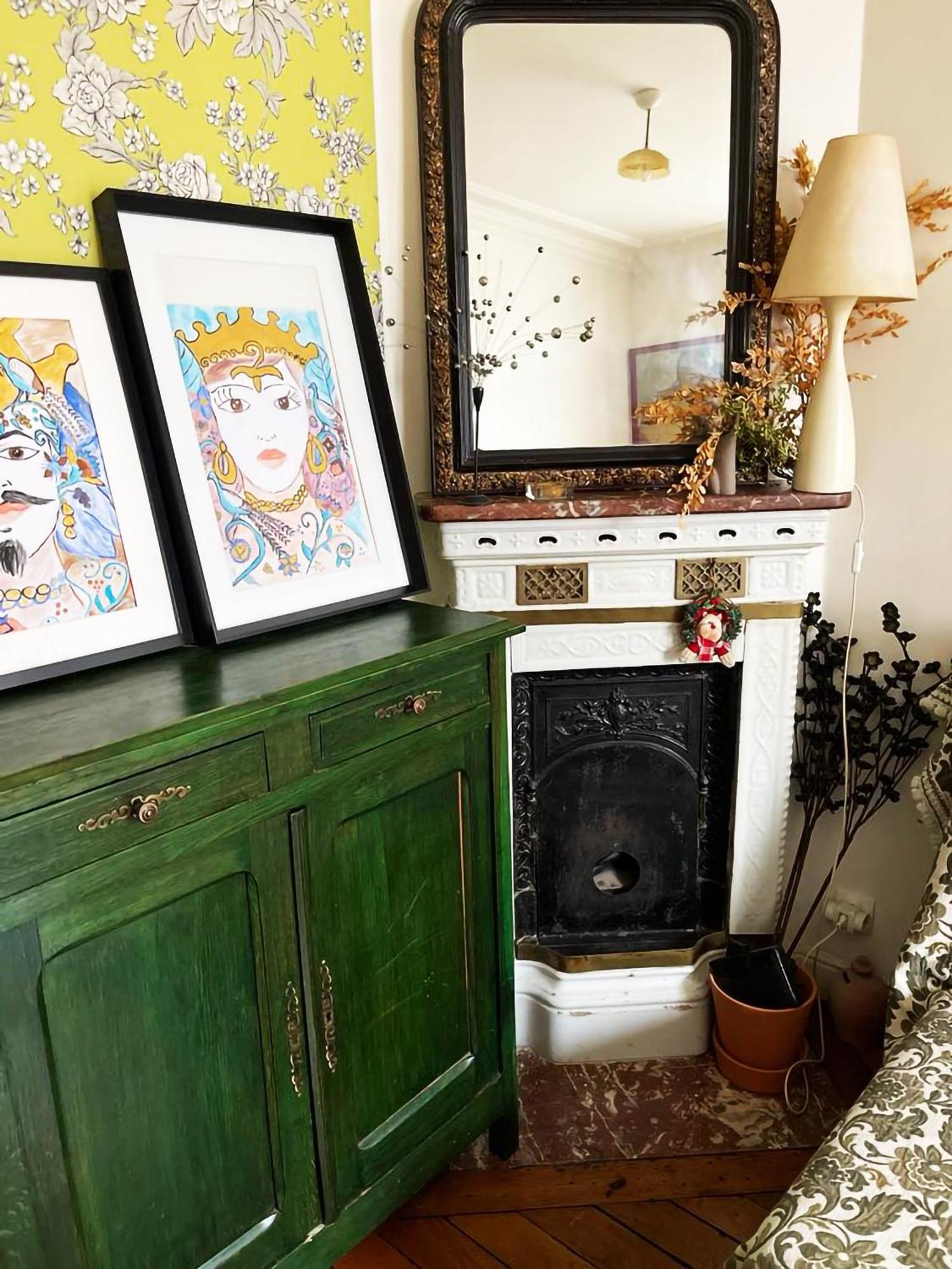 Flat In Montmartre/abbesses *