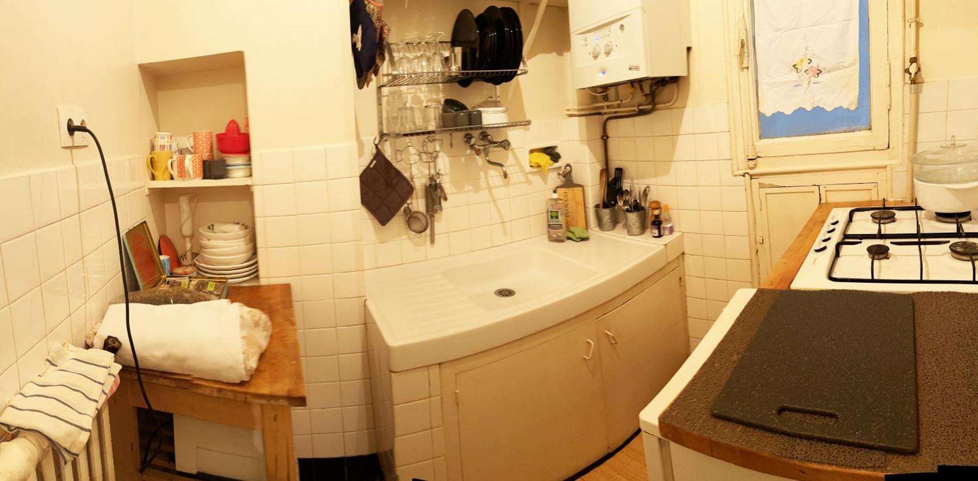 Flat In Montmartre/abbesses *