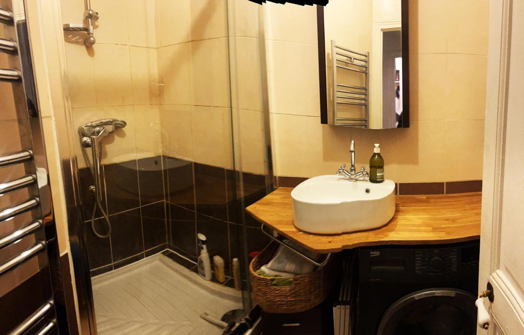 Flat In Montmartre/abbesses Apartment