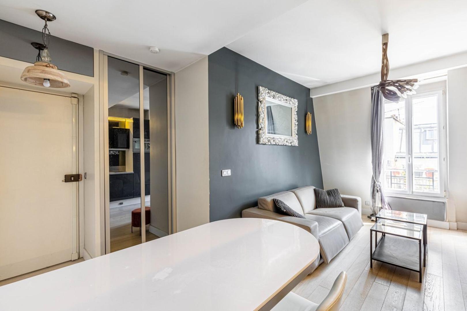 Guestready - Chic Nest Near Arc De Triomphe Apartment Paris