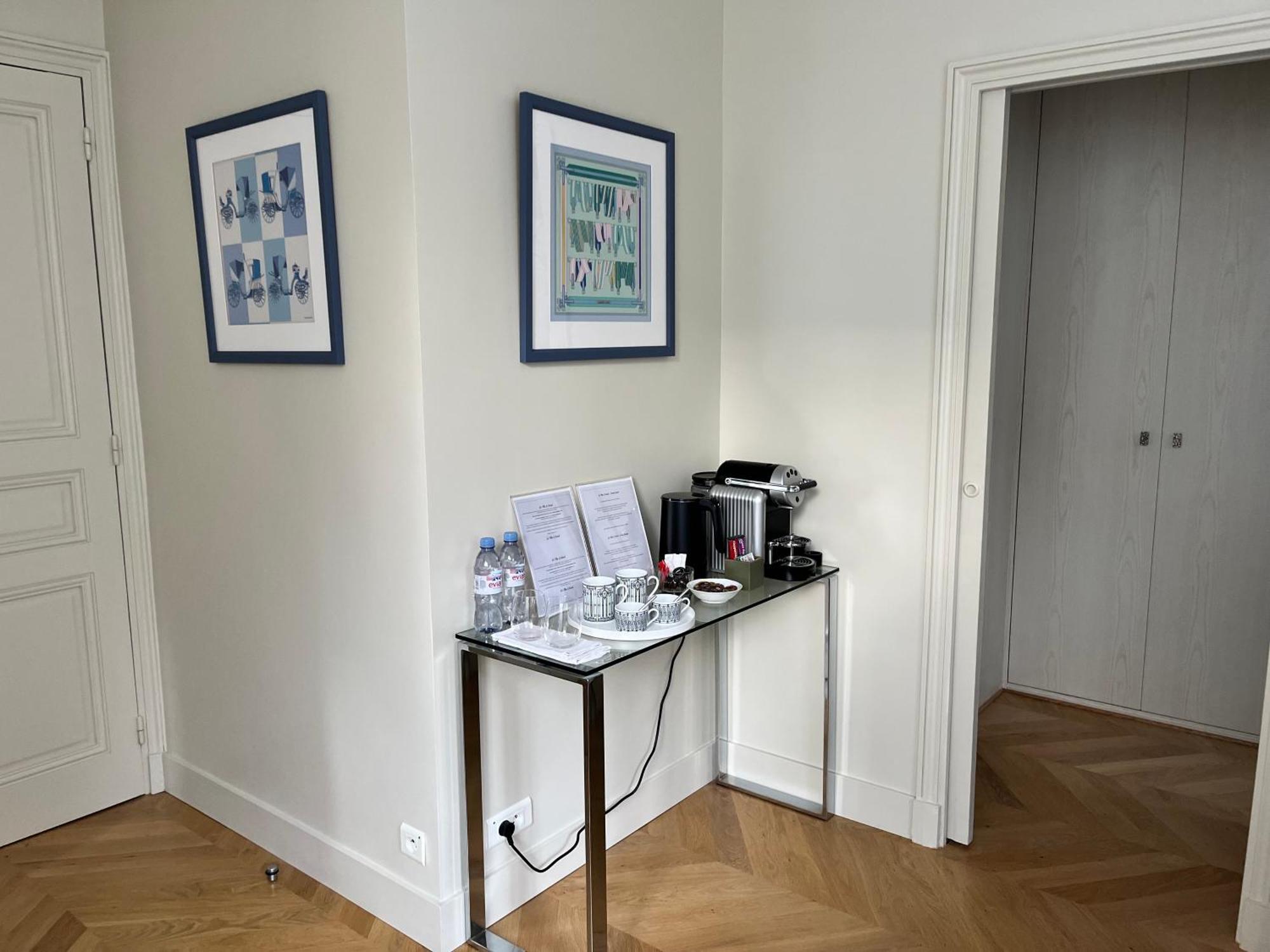 Homestay La D'auteuil, 16, Renovee Paris