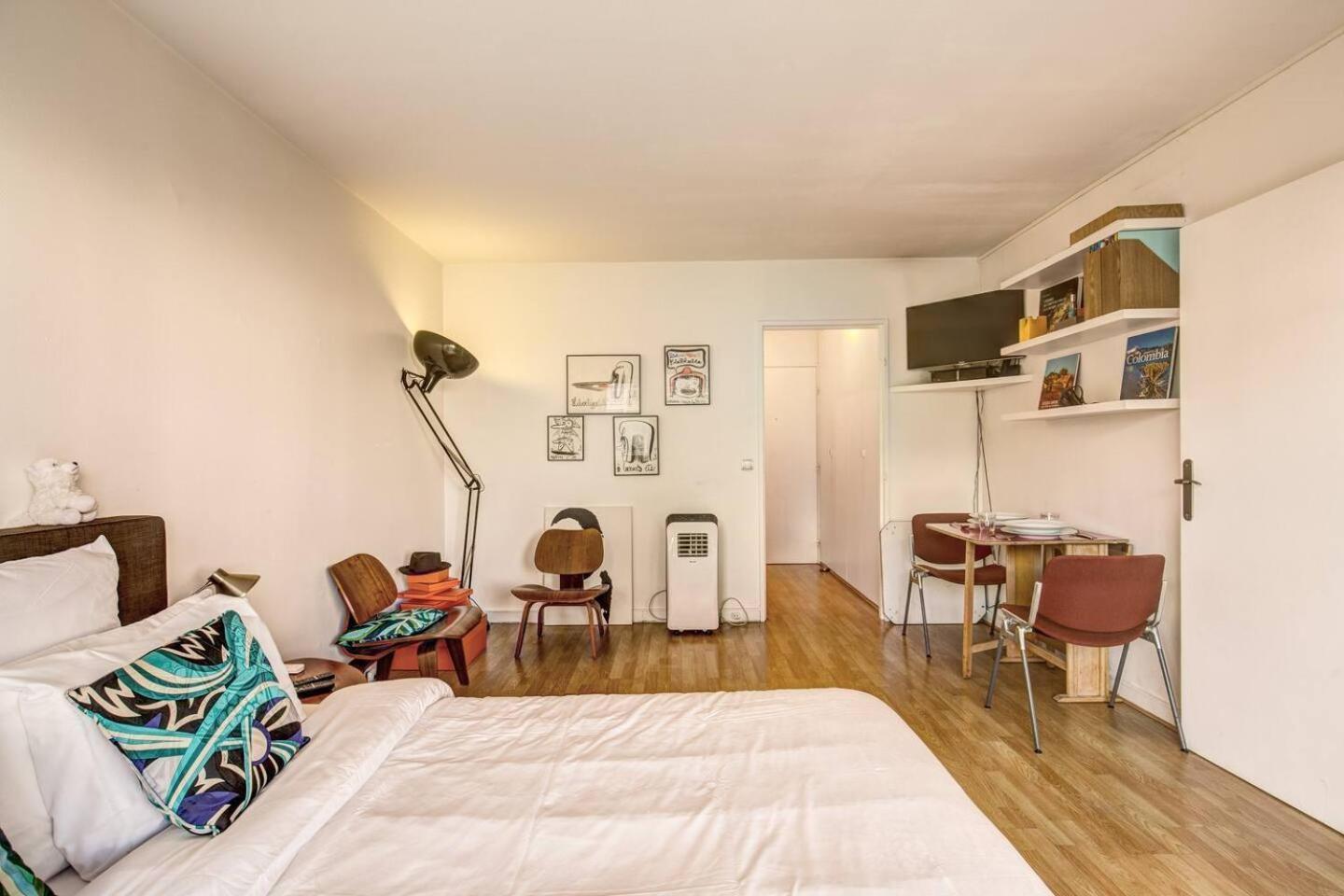 Beautiful Big In Rue Saint Appartamento *