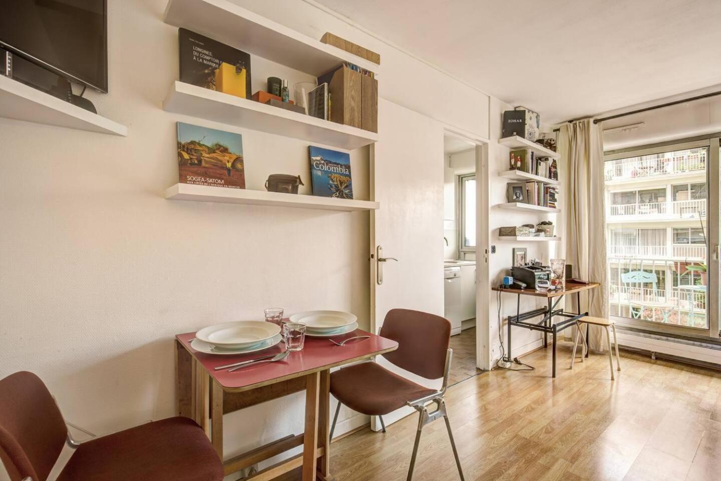 Beautiful Big In Rue Saint * Parigi