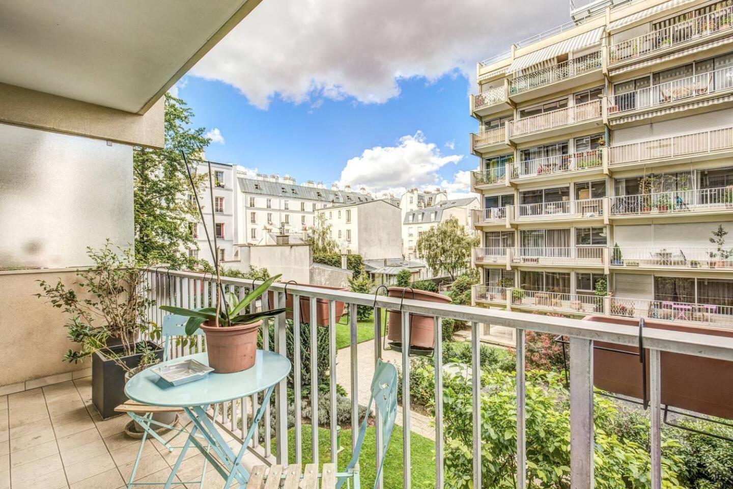 Beautiful Big In Rue Saint Appartamento Parigi
