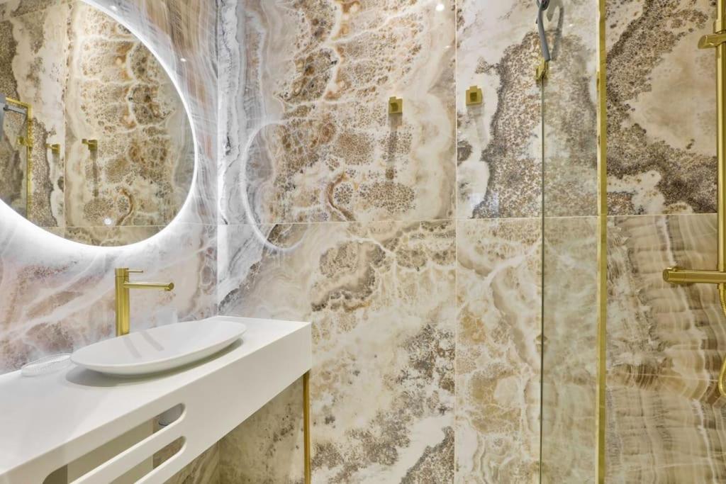 Luxurious & Peaceful - Near Le Marais - With Ac * Parigi