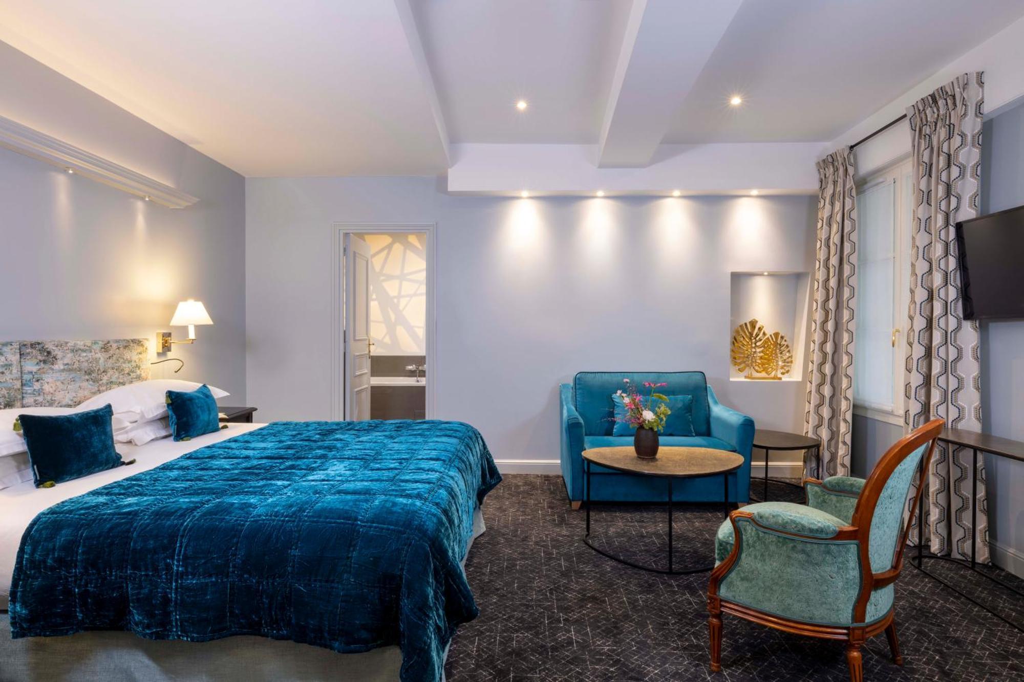 Le Relais Saint Honore Paris