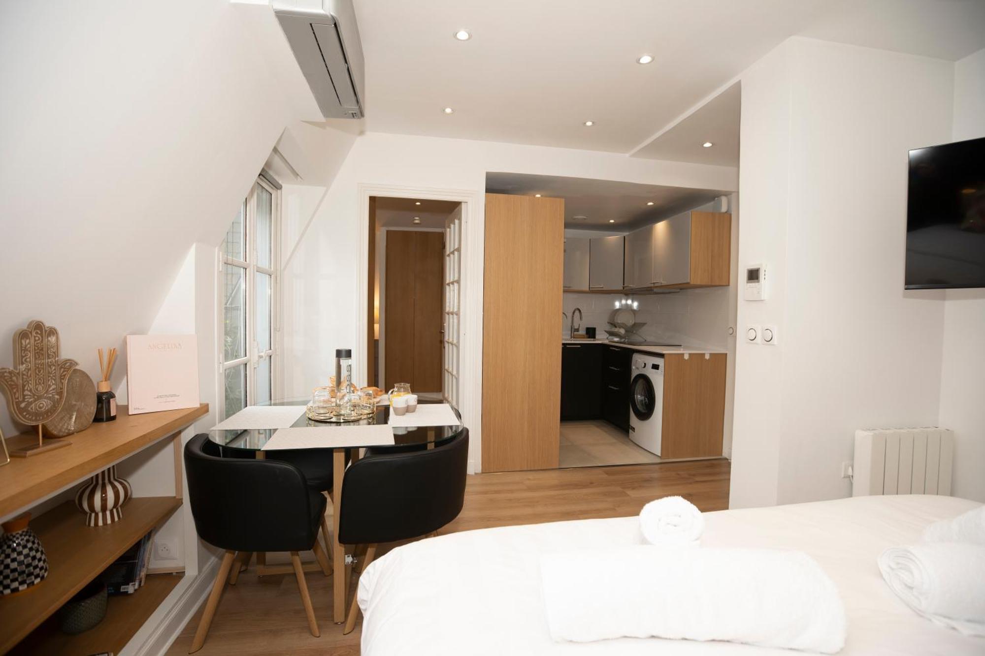 Apartment Pompidou 3, Rue Simon Le Franc - 4 Places *