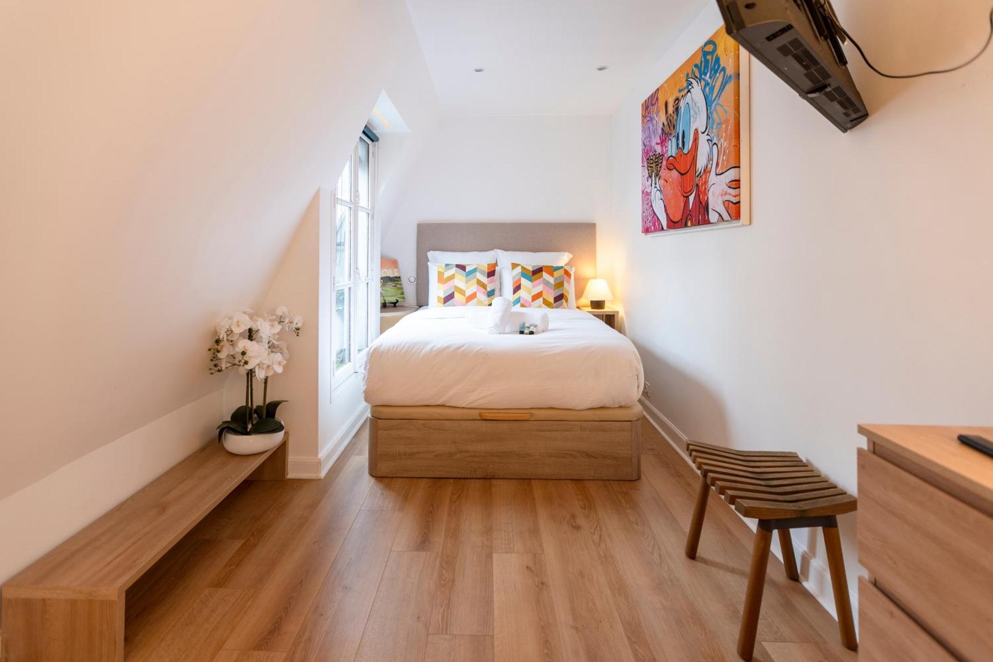 Pompidou 3, Rue Simon Le Franc - 4 Places Apartment