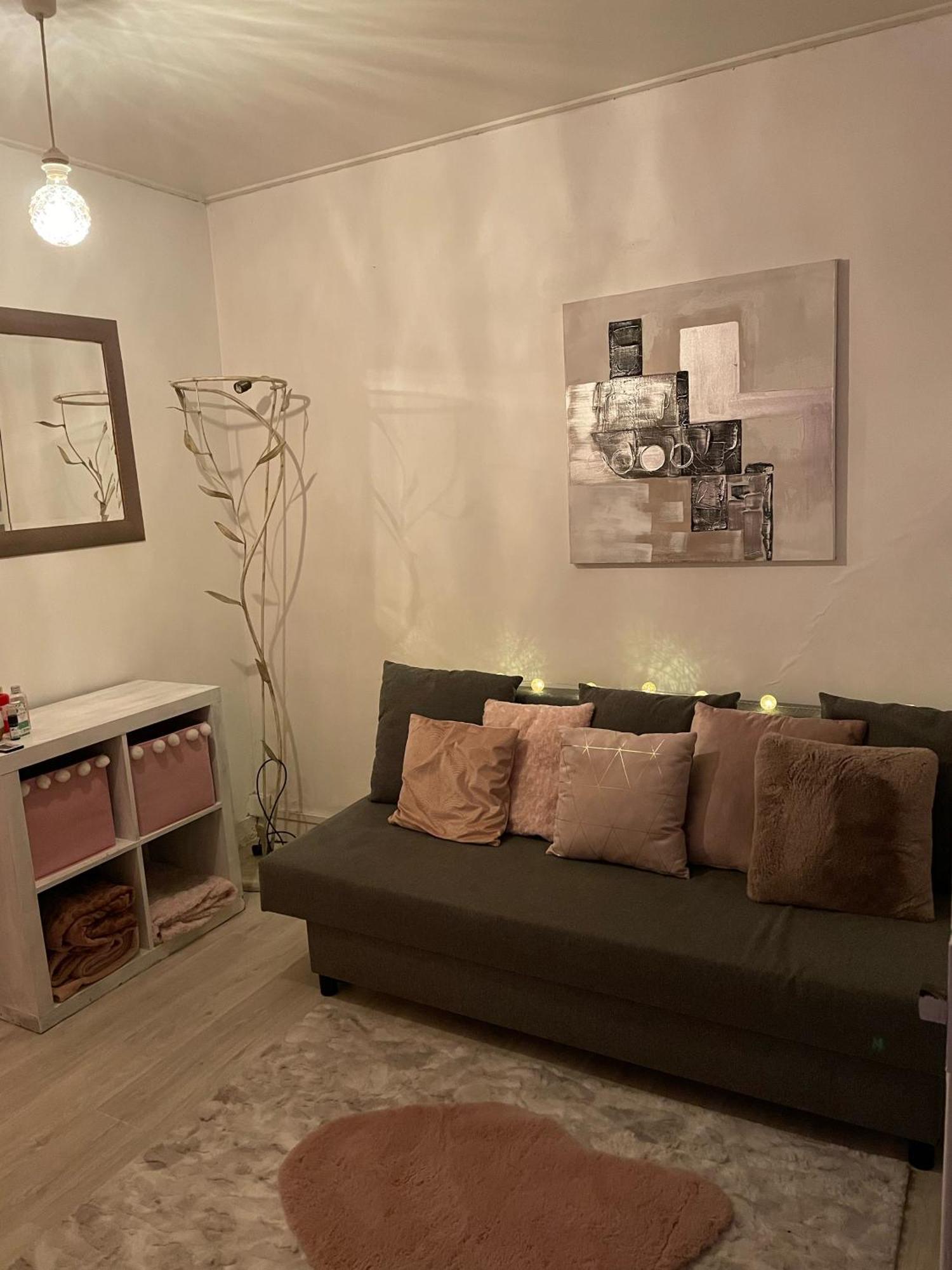 Appartamento Au Bas De Montmartre ! *