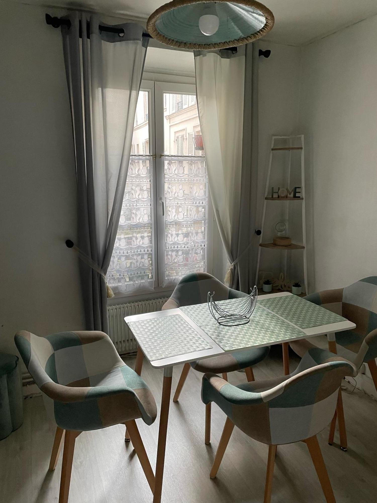 Appartamento Au Bas De Montmartre !