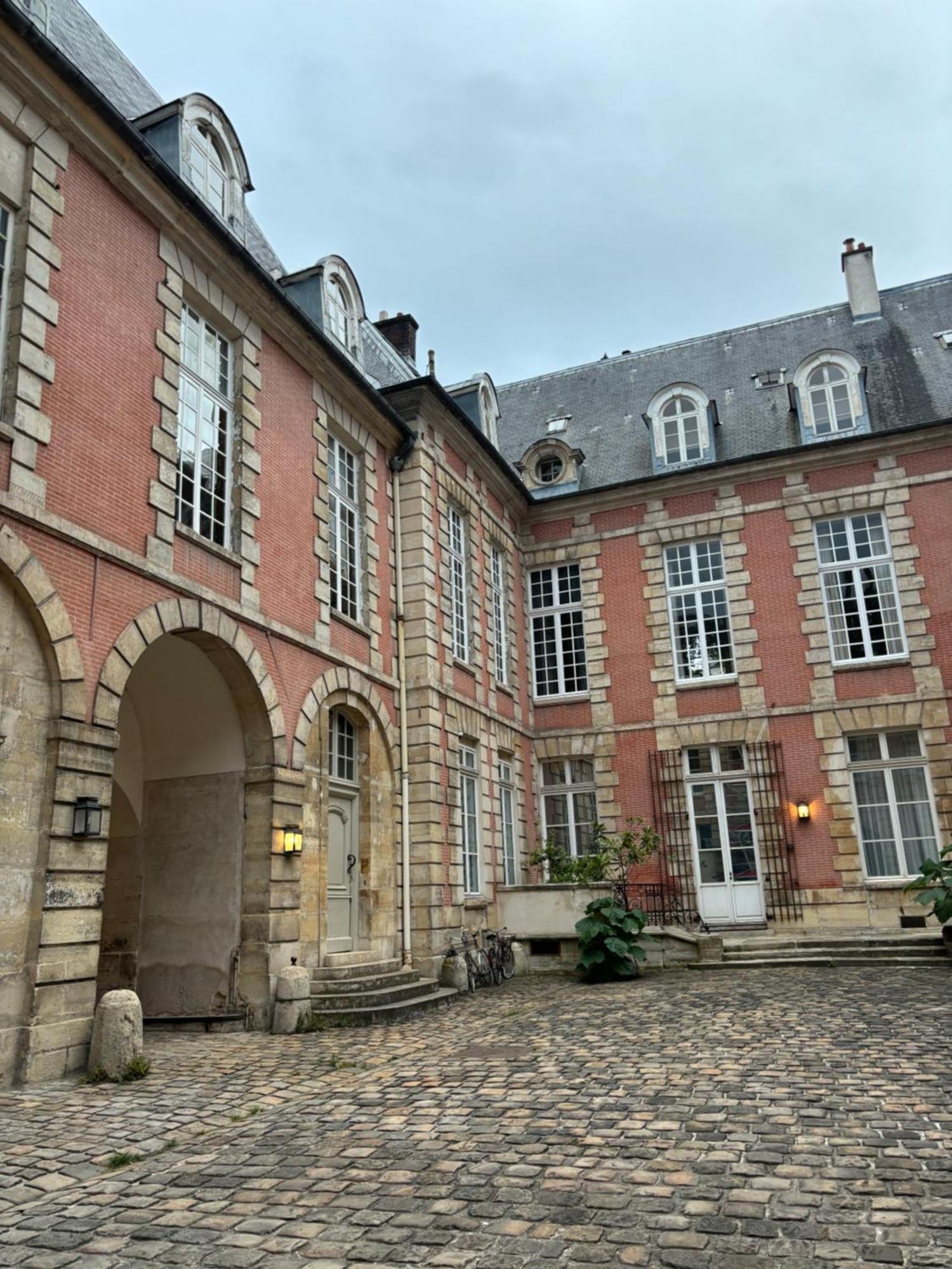 Charme Du Marais Paris