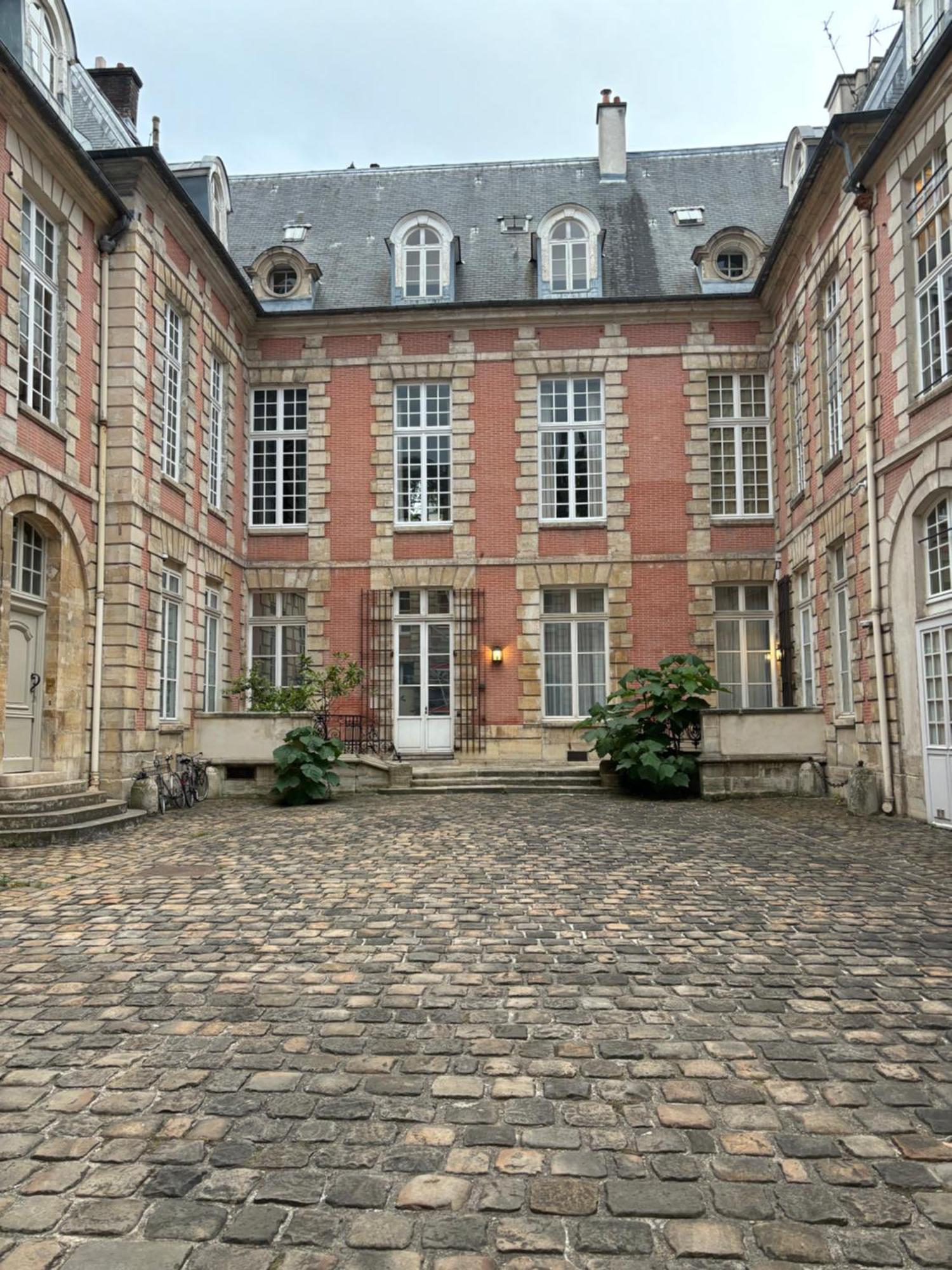 Charme Du Marais