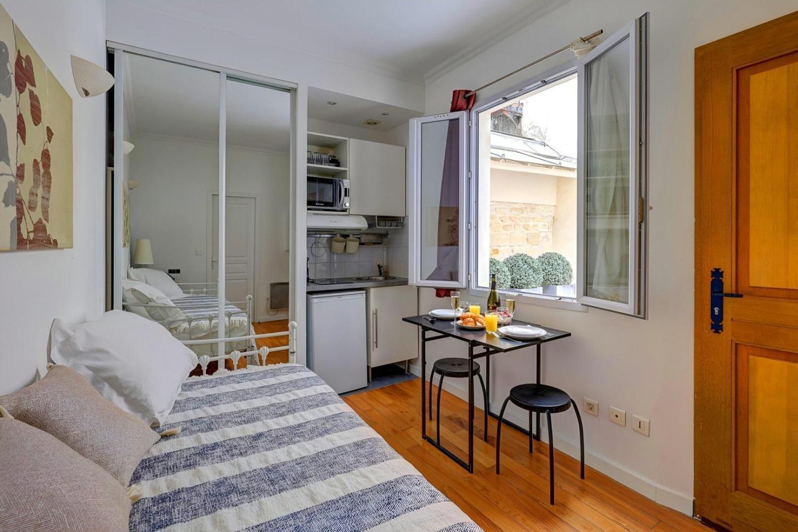 Bluestay 205 - A Parigi