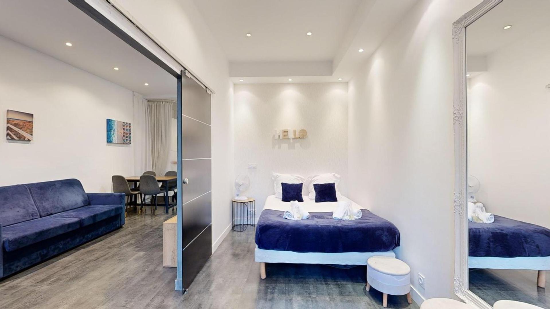 Bluestay 63 - Cozy, Centre Appartamento *