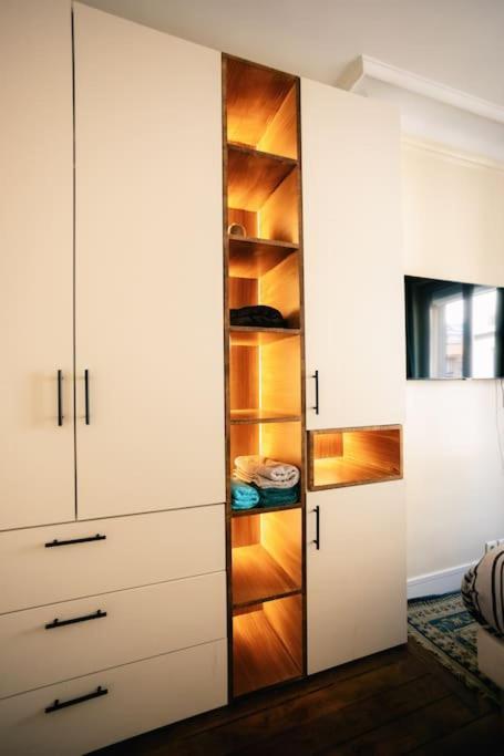 The Chaming Bastille Apartment