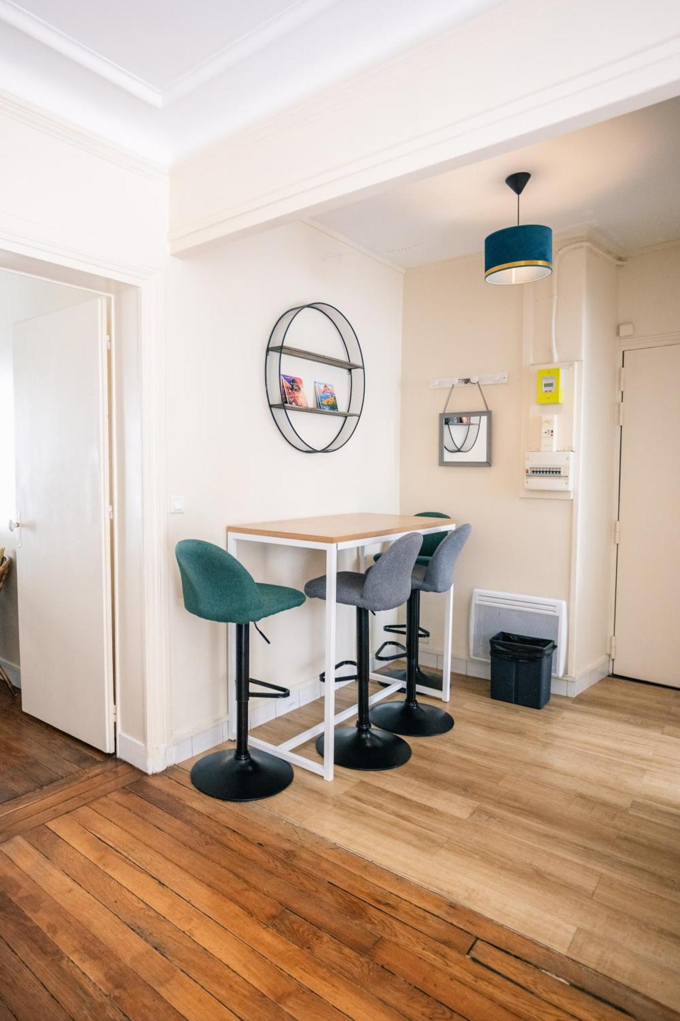 The Chaming Bastille Apartment Paris