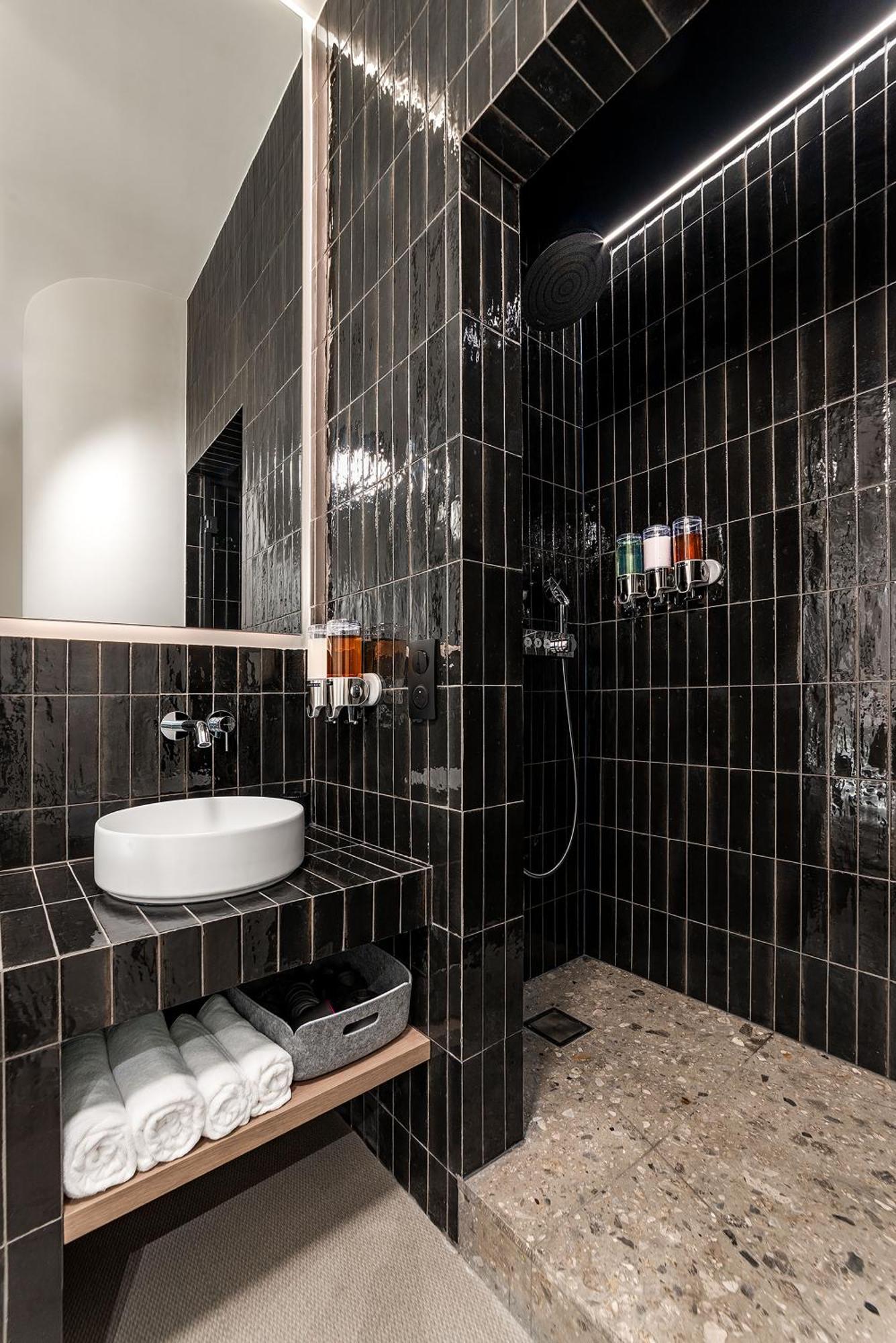 Luxury In Old Marais, 3 Bedroom Patio, Sauna, Fitness Room, Ac Appartamento *