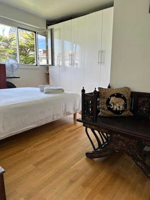 Homestay Private Bedrooms Near Eiffel Tower