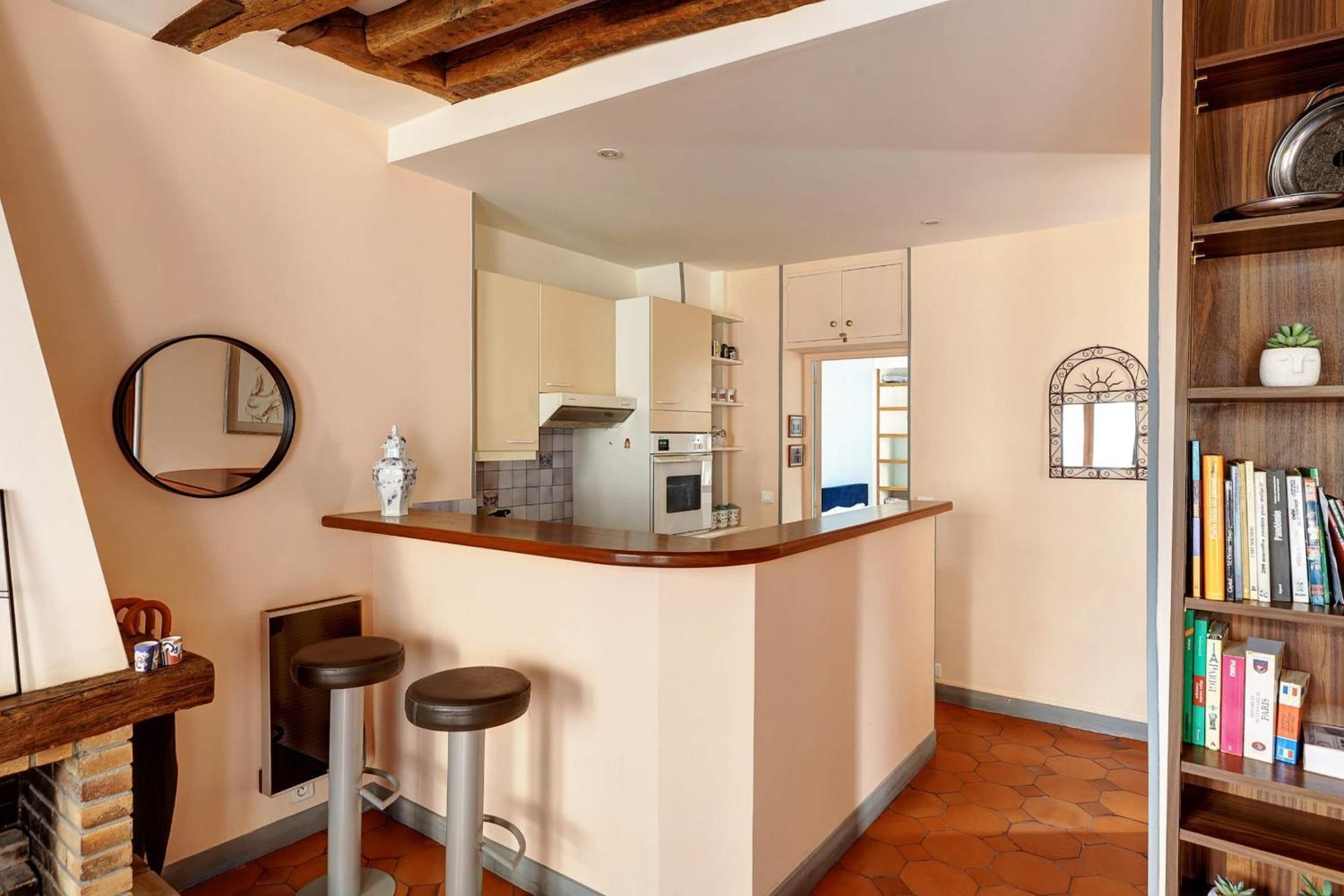 Apartment The Heart Of Le Marais - 1br - Cityapartmentstay Paris