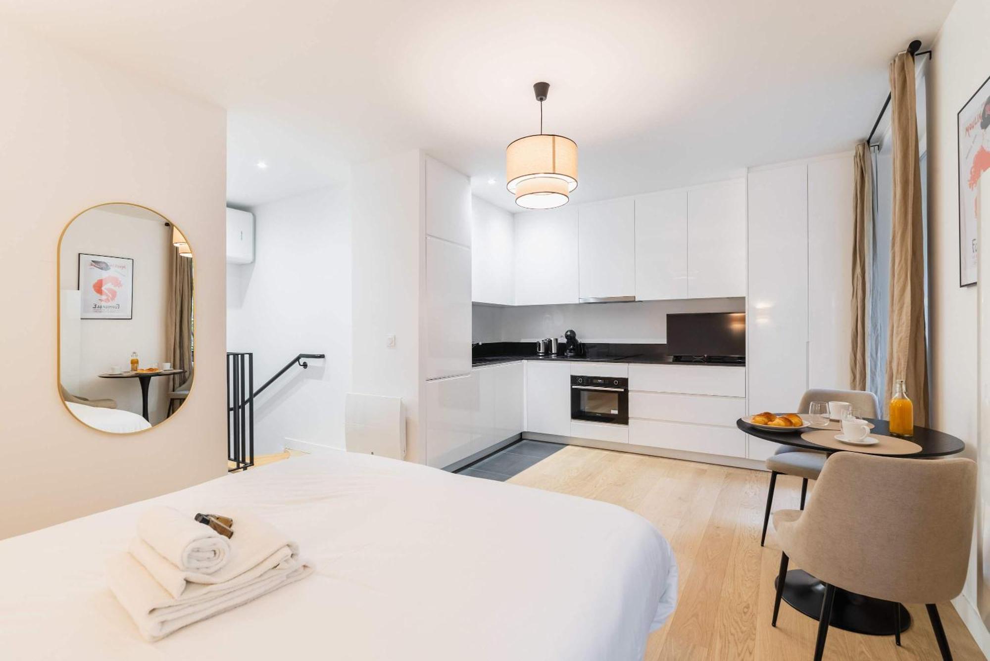 Appartamento Refait A Neuf Montmartre - 18 - 2p - Flat-guest Parigi