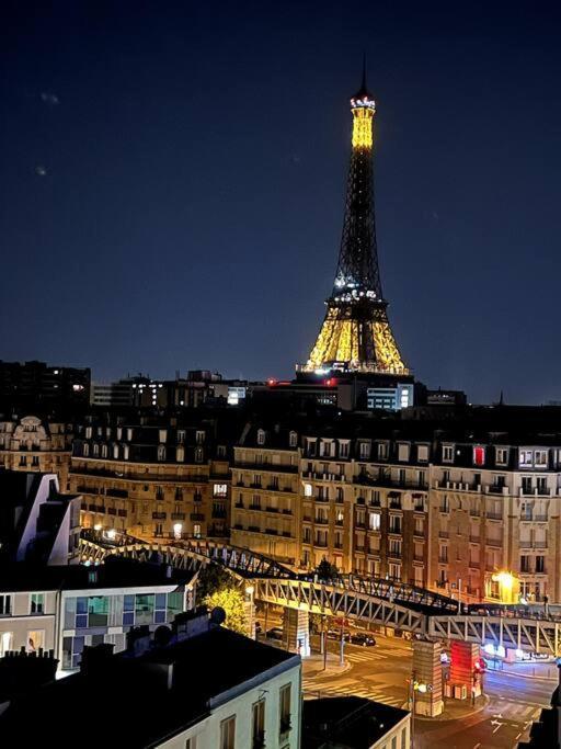 Tour Eiffel - Vue Imprenable Au-dessus Des Toits, Balcon Appartamento