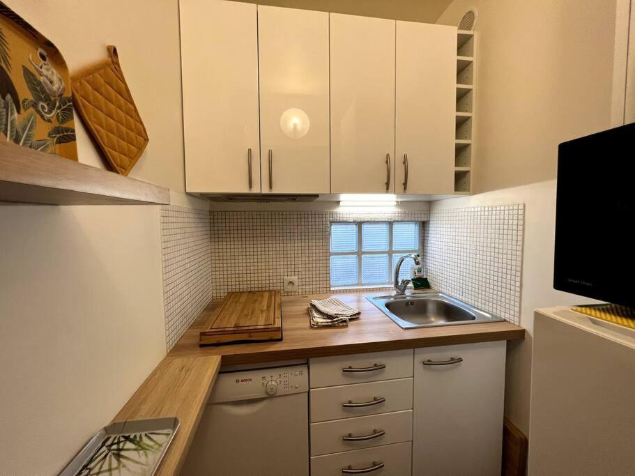 Appartamento Tour Eiffel - Vue Imprenable Au-dessus Des Toits, Balcon *