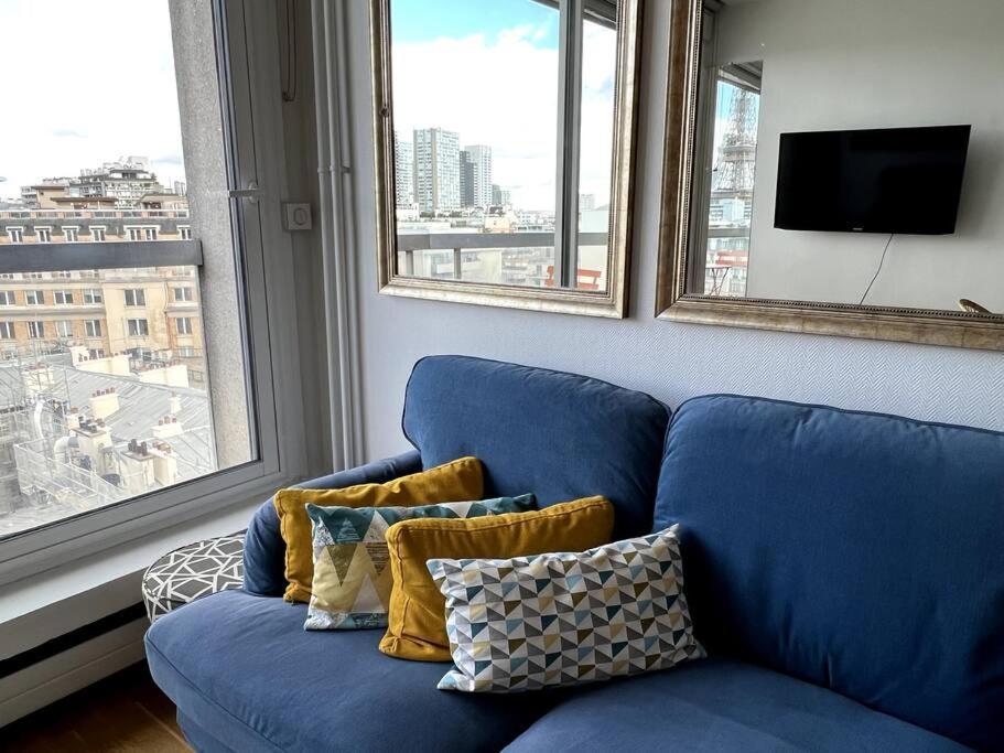 Appartamento Tour Eiffel - Vue Imprenable Au-dessus Des Toits, Balcon *