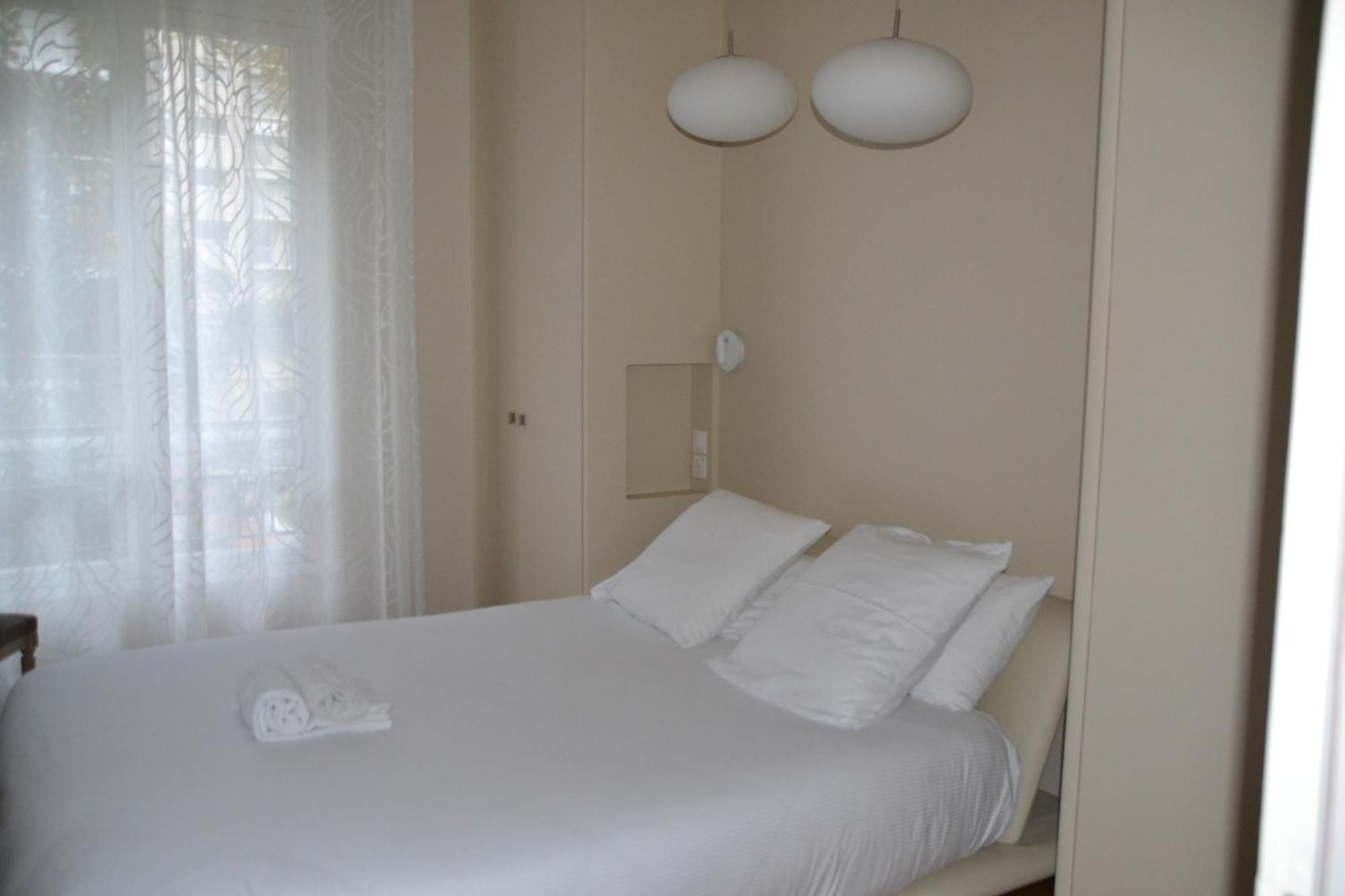 La D'auteuil, 16, Renovee Homestay *