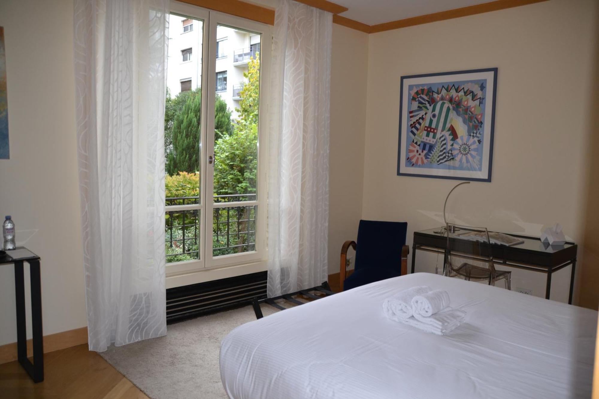 Homestay La D'auteuil, 16, Renovee