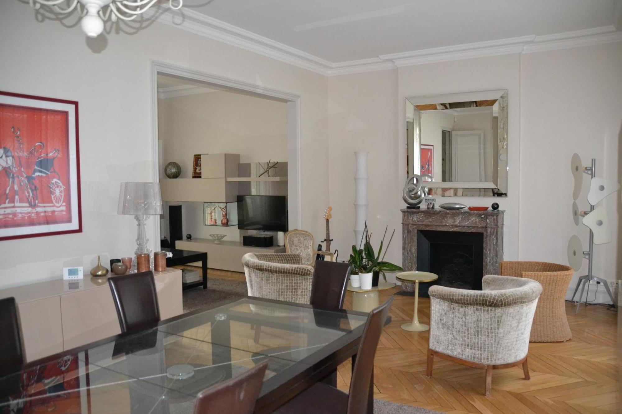Homestay La D'auteuil, 16, Renovee *