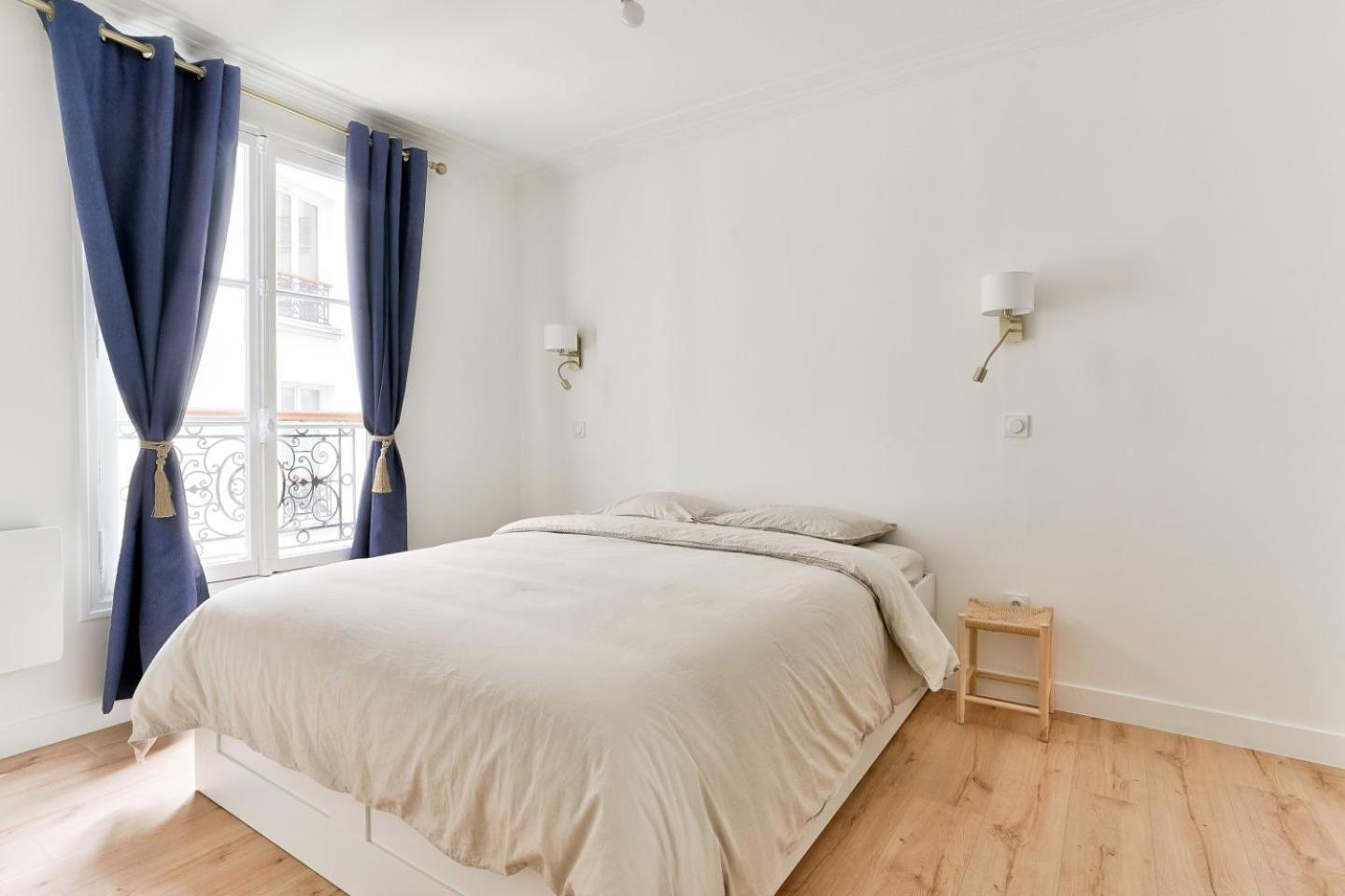 A Montmartre-sacre Coeur Apartment